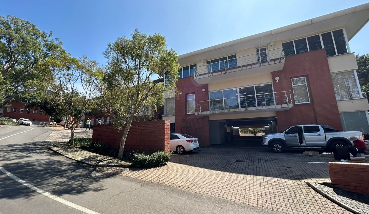 WhatsApp Image 2024-03-20 at 09.13.22 (1)